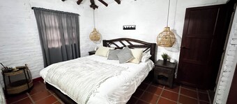 Hermosa casa en las montañas en Santa Elena