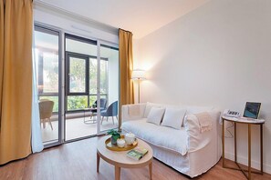 Apartment, 1 Bedroom | Living room - Zenao Appart'hôtels Saint-Mandé (Saint-Mandé)