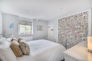 3 chambres, accès Internet, draps fournis