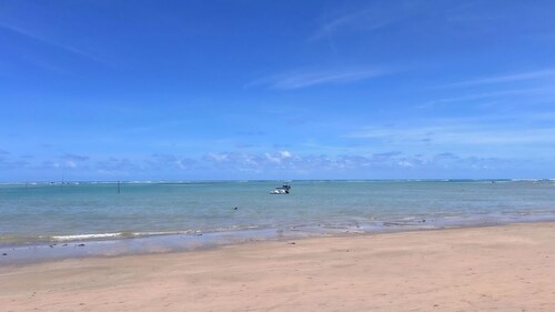 Apto com Varanda Vista e Piscina em Maragogi