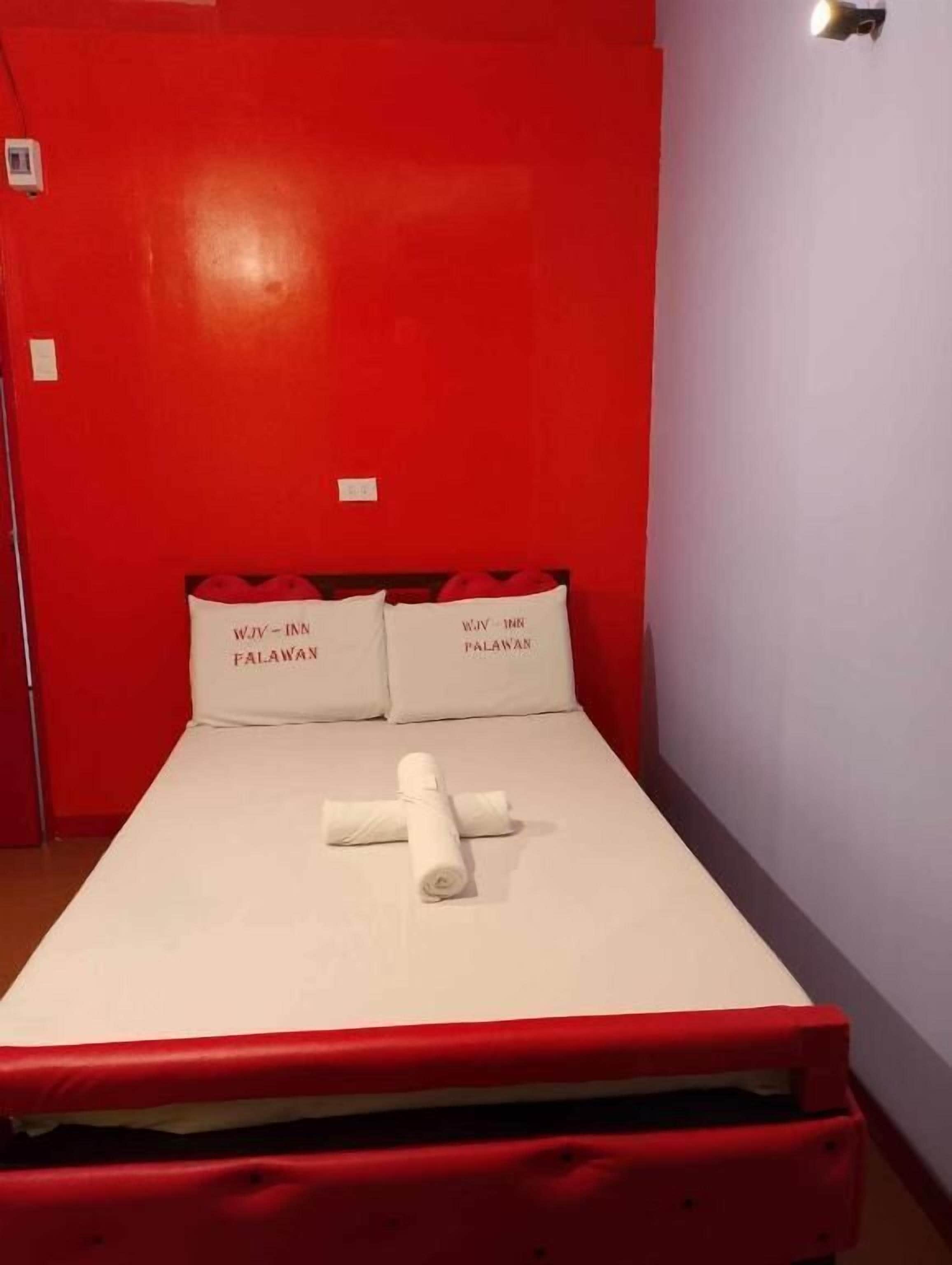 標準雙人房 | 書桌