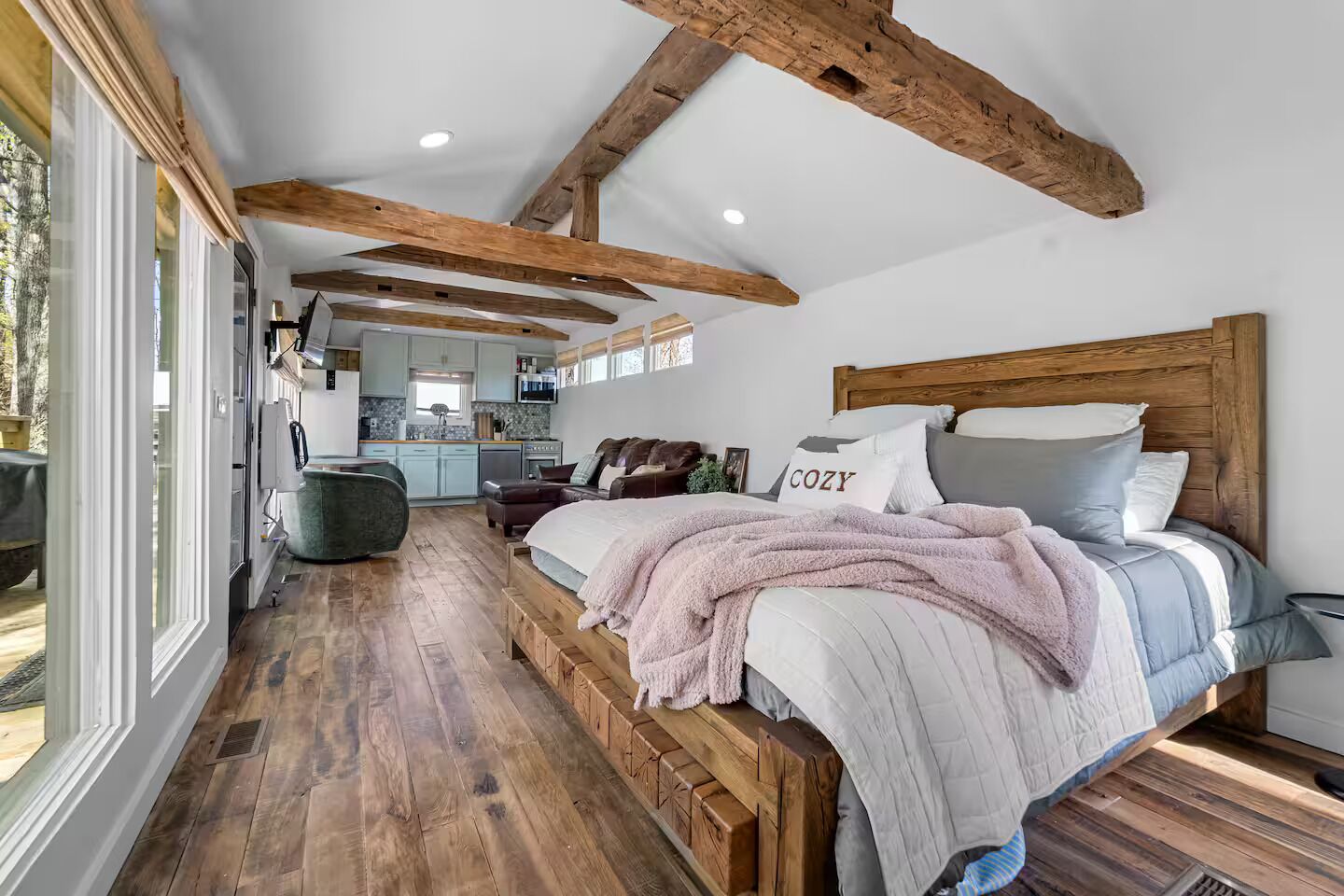 1 soverom, strykejern/-brett, wi-fi og sengetøy