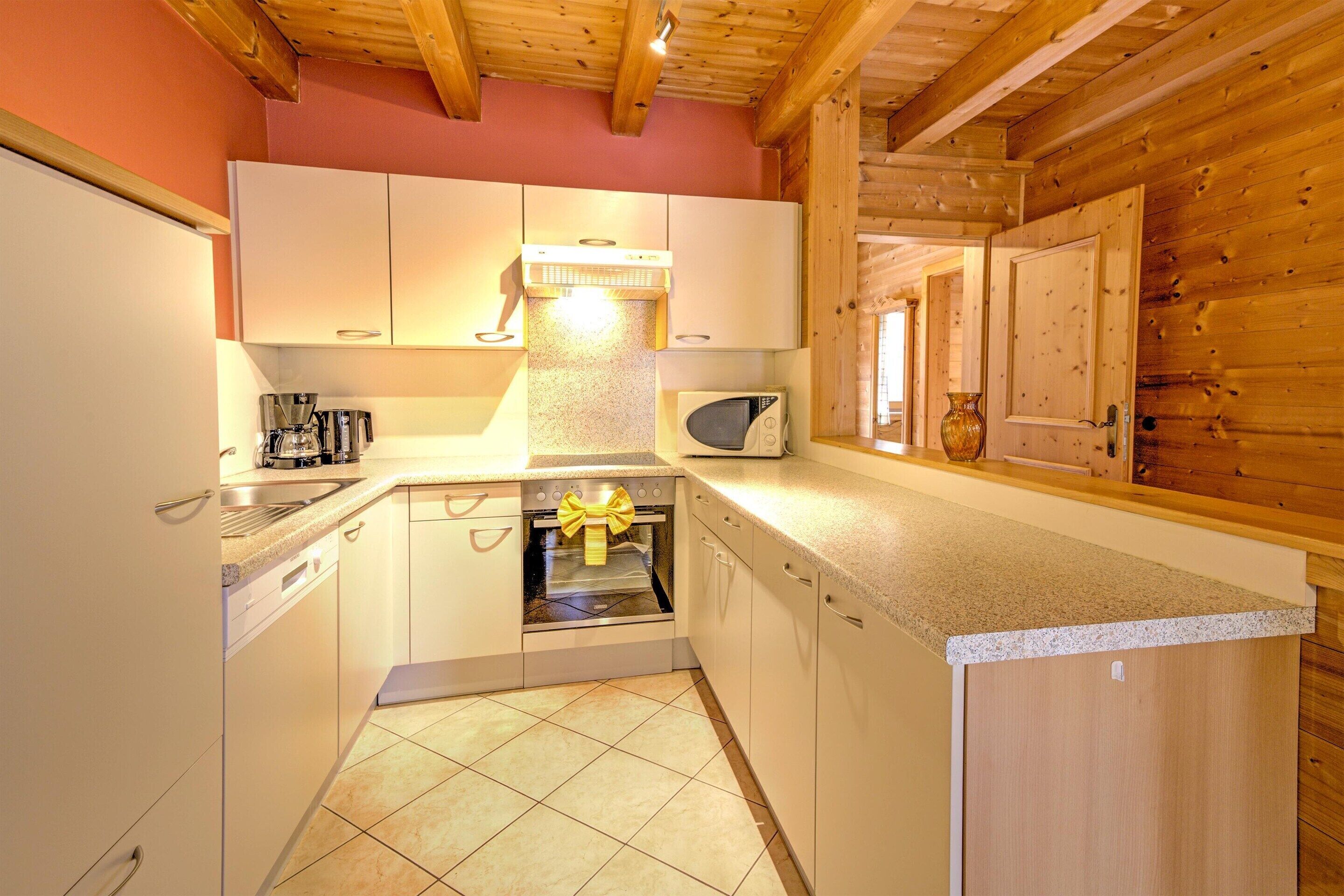 Mobile Home | Private kitchen | High chair
