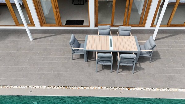 Room, 1 Bedroom, Smoking, Balcony | Outdoor dining