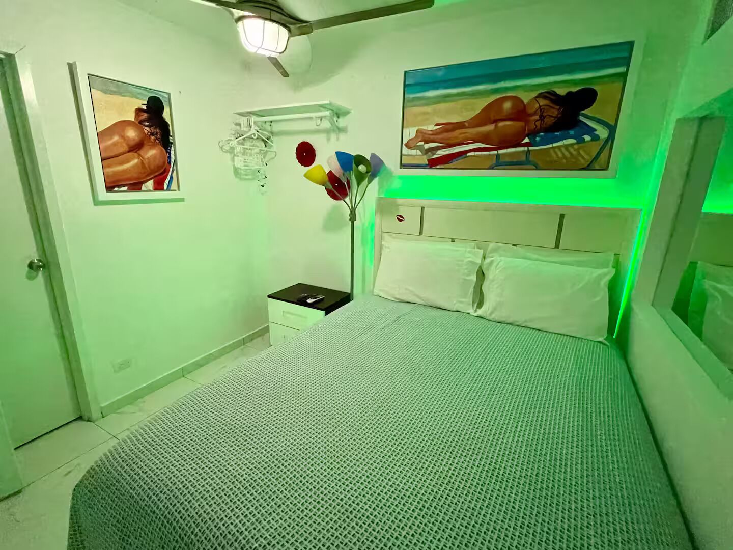 2 habitaciones, tabla de planchar con plancha, wifi y ropa de cama 