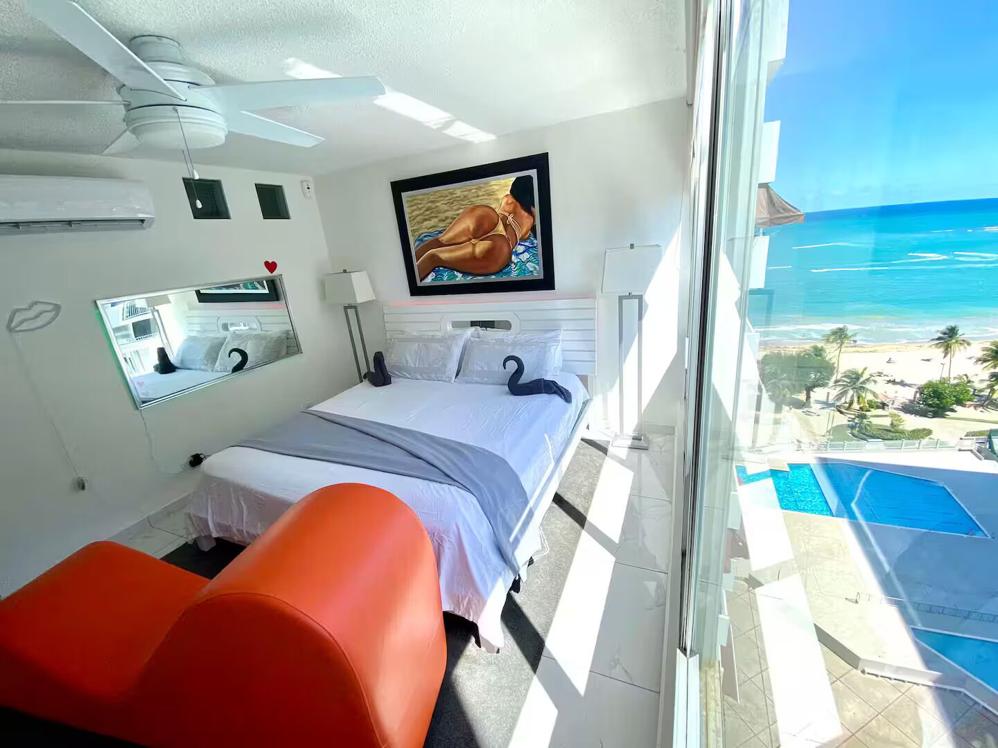 2 habitaciones, tabla de planchar con plancha, wifi y ropa de cama 