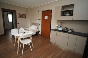 تناول الطعام