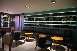 Free daily buffet breakfast - Kent Room Hotel (Kapaklı)