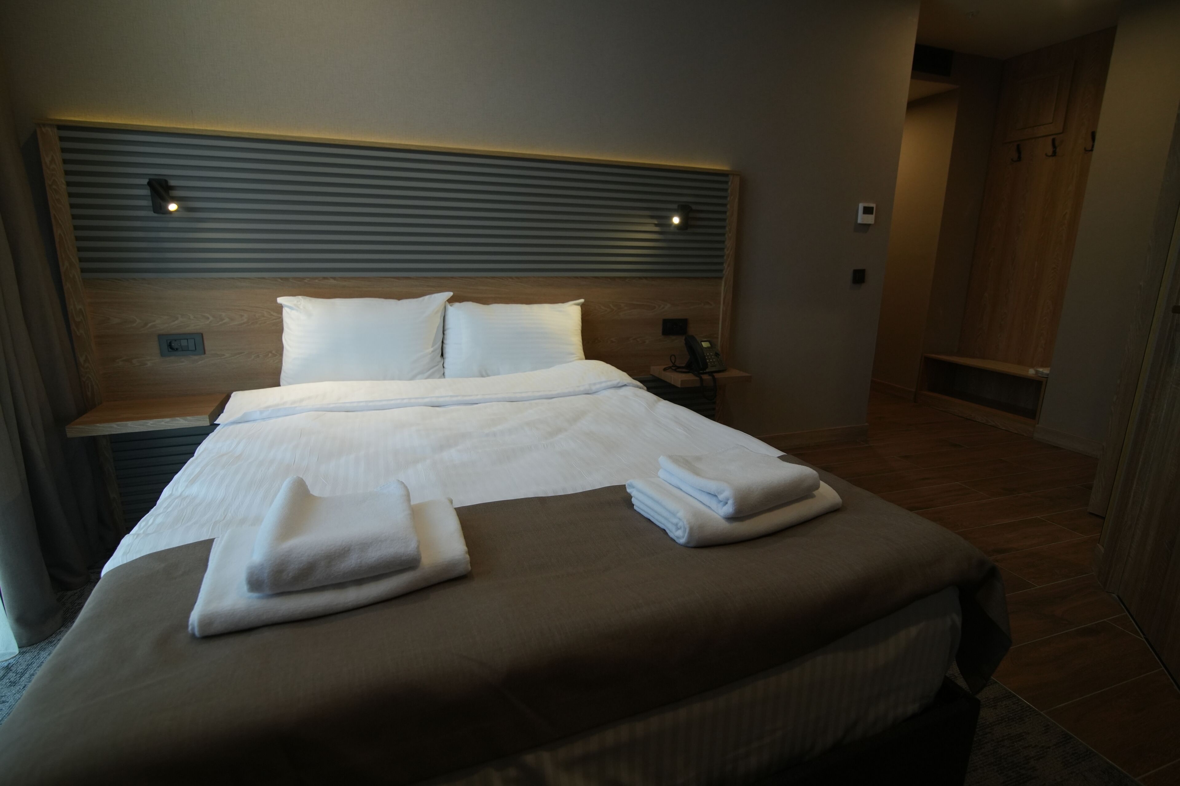 Double Room, City View | Premium bedding, pillowtop beds, minibar, in-room safe