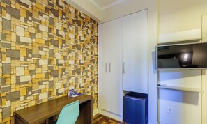 Basic Apartment | Interior