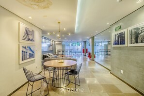 Lobby - Studios in the Historic Center of POA - Elss (Porto Alegre)