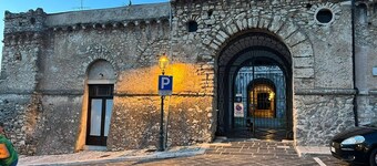 L' Armoniosa the magic of the medieval Macchiaroli Castle in Teggiano