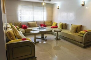 Interior - Spacious apartment: Comfort, Parking and Wi-Fi. (Agadir)