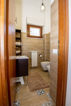 Haartrockner, Handtücher