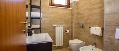 Hair dryer, towels