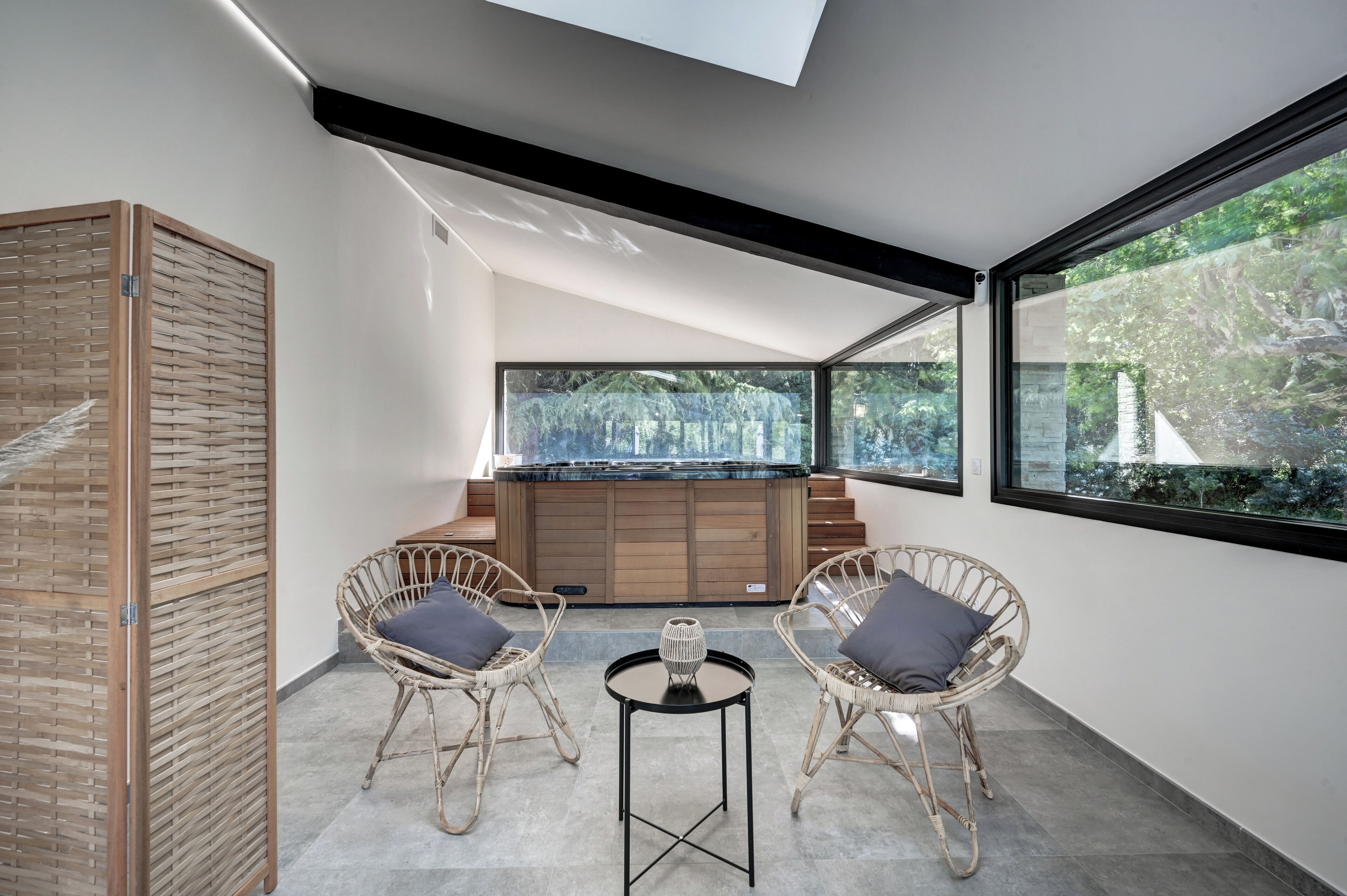 別墅, 私人泳池 | 客房內保險箱、遮光布/窗簾、隔音、熨斗/熨衣板