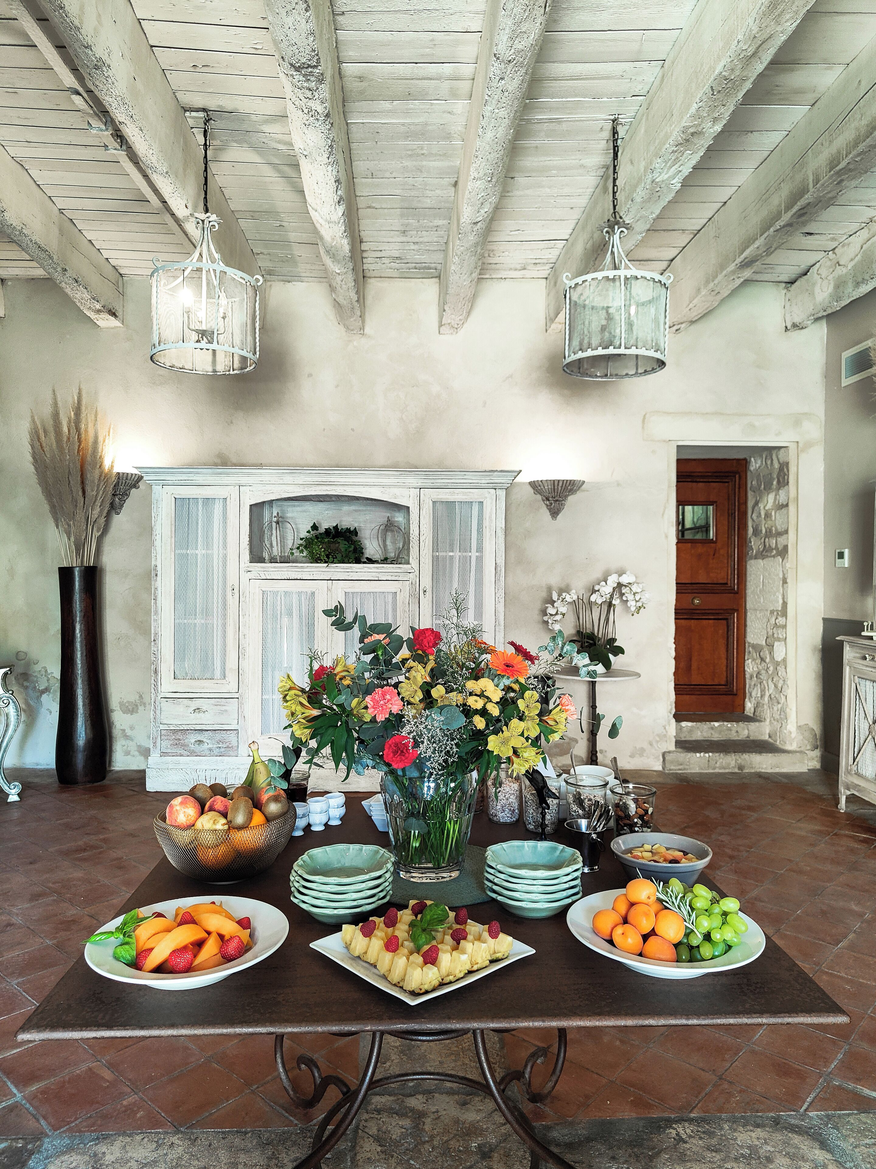 每日供應吃到飽早餐 (每人 EUR25)