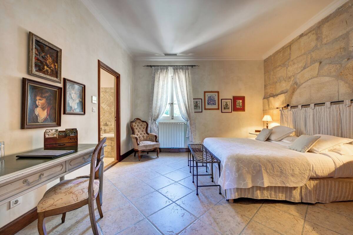 Suite Royale | Coffres-forts dans les chambres, rideaux occultants