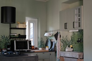 Private kitchen - Outdoor Experiences! THE SECRET GARDEN-ORANGE-bike-friendly holidays home (Calice Ligure)