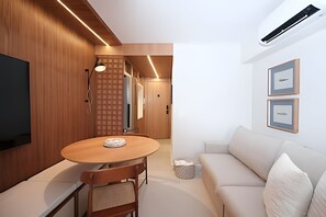 Apartment | Living area - Leblon | Loft 5 min da Praia, com varanda vista Cristo - por Casapē Rio (Rio de Janeiro)