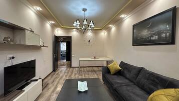 Comfort Apartment, 1 Bedroom, Balcony | Living area