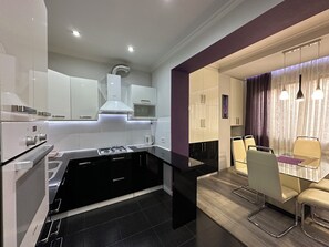 Comfort Apartment, 1 Bedroom, Balcony | Private kitchen