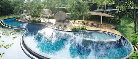 Alberca al aire libre, sombrillas en la alberca y camastros