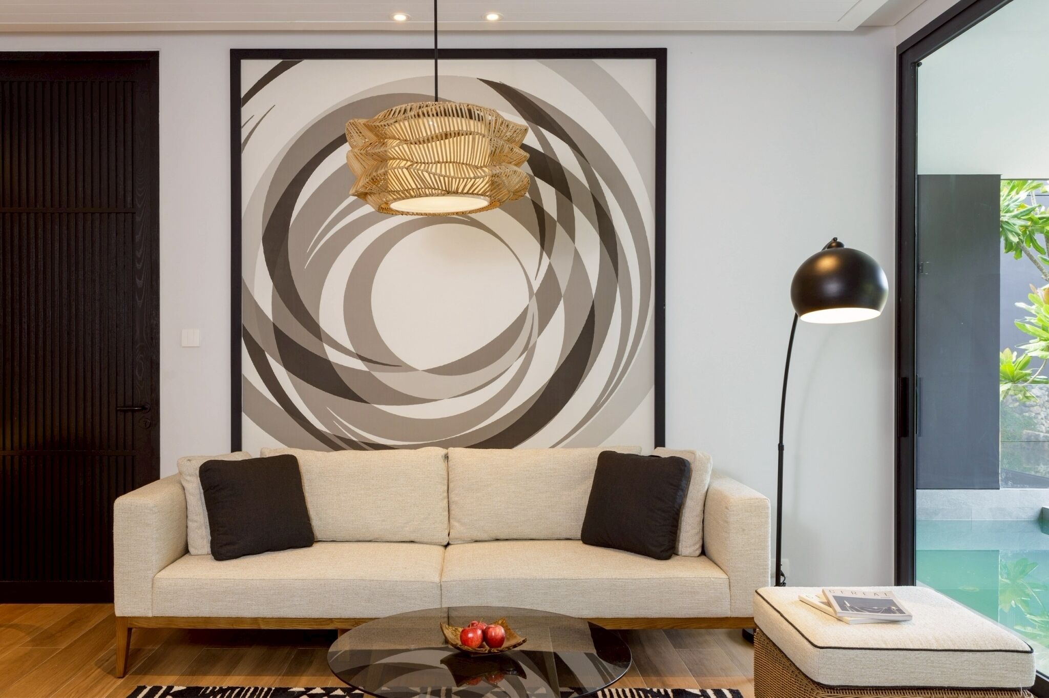 Two Bedroom Residence, 1 King Size Bed, 2 Single Beds, Private Plunge Pool | Área de estar | Smart TV 55 polegadas com canais via satélite