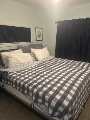 2 bedrooms, WiFi, bed sheets