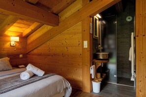 5 bedrooms, desk, iron/ironing board, travel crib - 14-person chalet with private indoor pool (La Chapelle-d'Abondance)