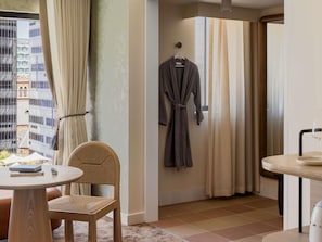 Hypo-allergenic bedding available, pillowtop beds, minibar, in-room safe