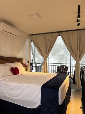 Chalet Deluxe, balcon, vue sur la ville | Accès au Wi-Fi (inclus)