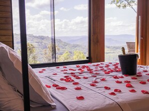 Deluxe chalet, balkon, uitzicht op de stad | Gratis wifi