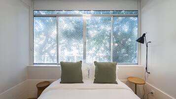 Coffres-forts dans les chambres, rideaux occultants