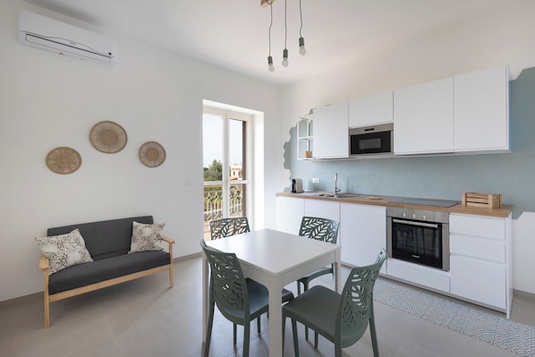 Deluxe House | Private kitchen
