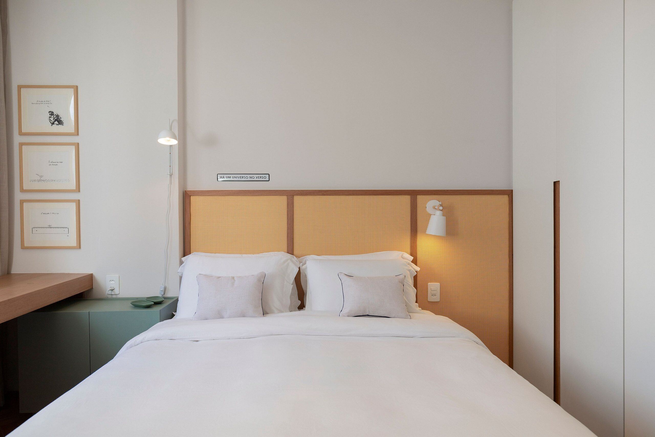 Apartment | In-room safe, blackout curtains, iron/ironing board, free WiFi