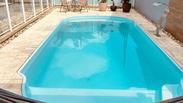 Udendørs pool