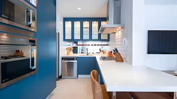 Apartment | Private kitchen | Electric kettle