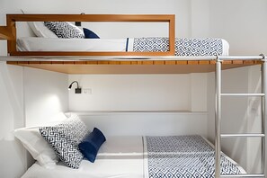 Apartment | In-room safe, iron/ironing board, WiFi (free) - Rua Dias Ferreira, 646 - Tesouro Escondido no Leblon (Rio de Janeiro)