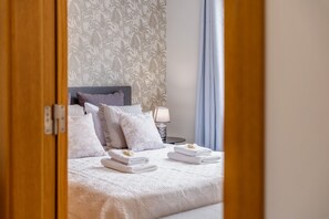 1 bedroom, iron/ironing board, travel cot, free WiFi
