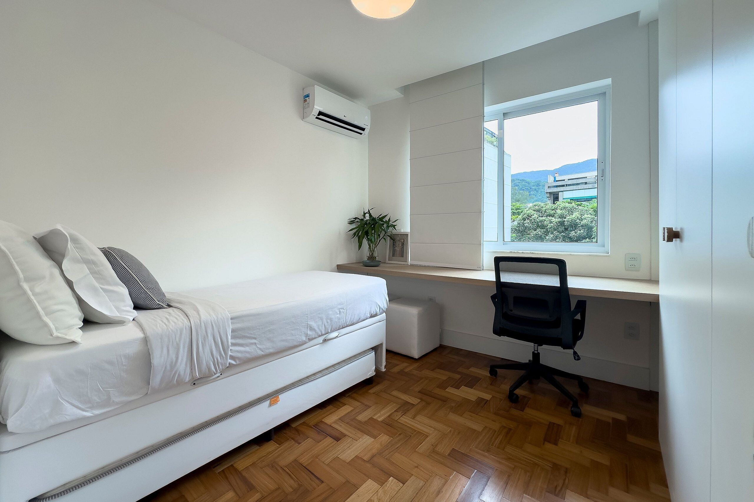 In-room safe, blackout drapes, iron/ironing board, free WiFi