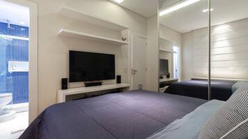 Apartment | Iron/ironing board, free WiFi