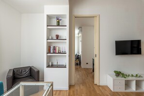 Appartamento Classic, 1 letto queen con divano letto | Ferro/asse da stiro, Wi-Fi gratuito