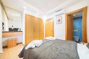 1 bedroom, iron/ironing board, free WiFi, bed sheets