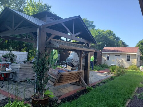 Tranquil 2-bedroom house with AC in charming Fredericksburg