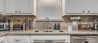 Family Game Retreat w/ Arcade + Fire Pit