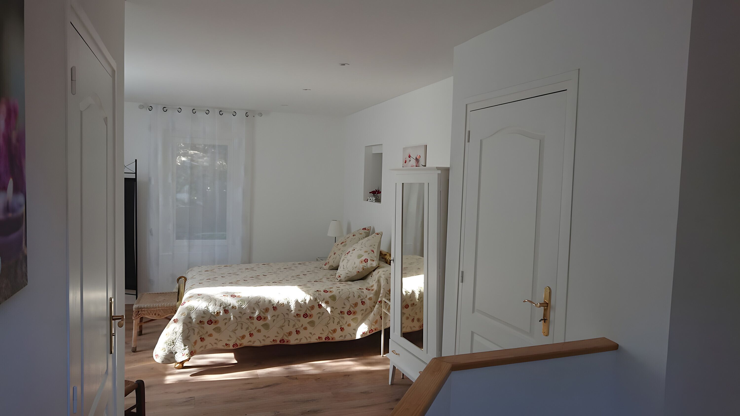 1 chambre, fer et planche à repasser, Wi-Fi, draps fournis