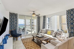 TV - Coco's Cabana (Navarre)