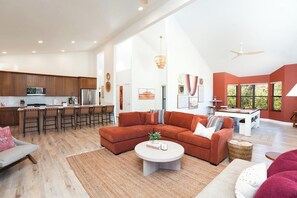 TV connectée, cheminée