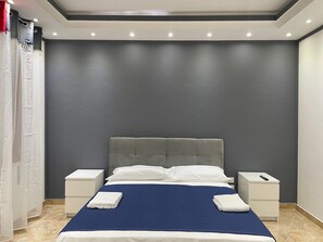 デラックス ダブルルーム | WiFi (無料)